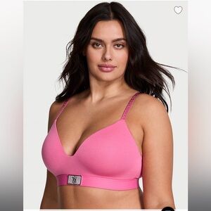 Victoria's Secret T-Shirt Shine Patch Wireless Bra 34C Rose Garden Pink
